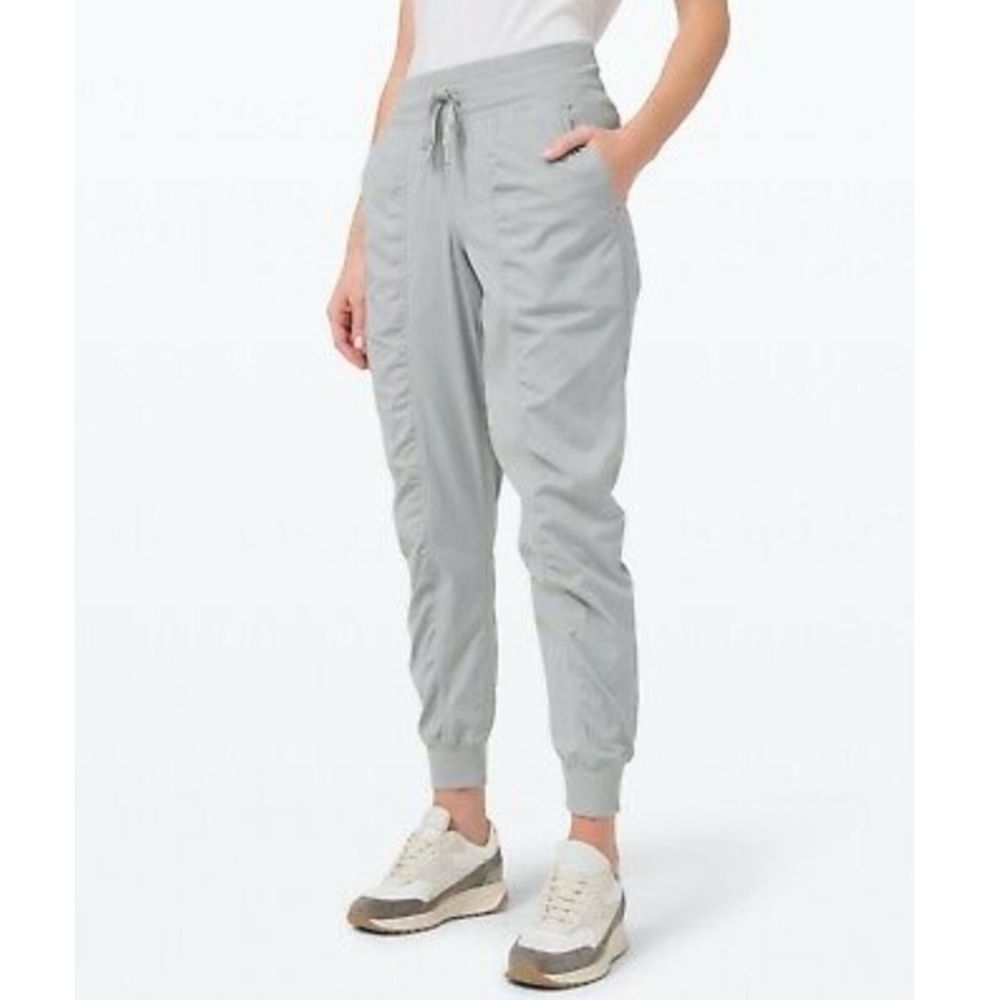 Lululemon Dance Studio Jogger, light gray, sz 12